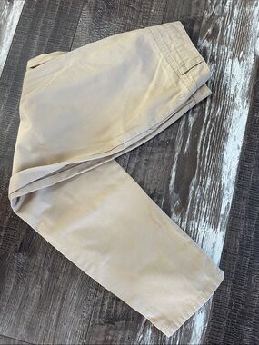 Women’s Volcom khaki chino pants